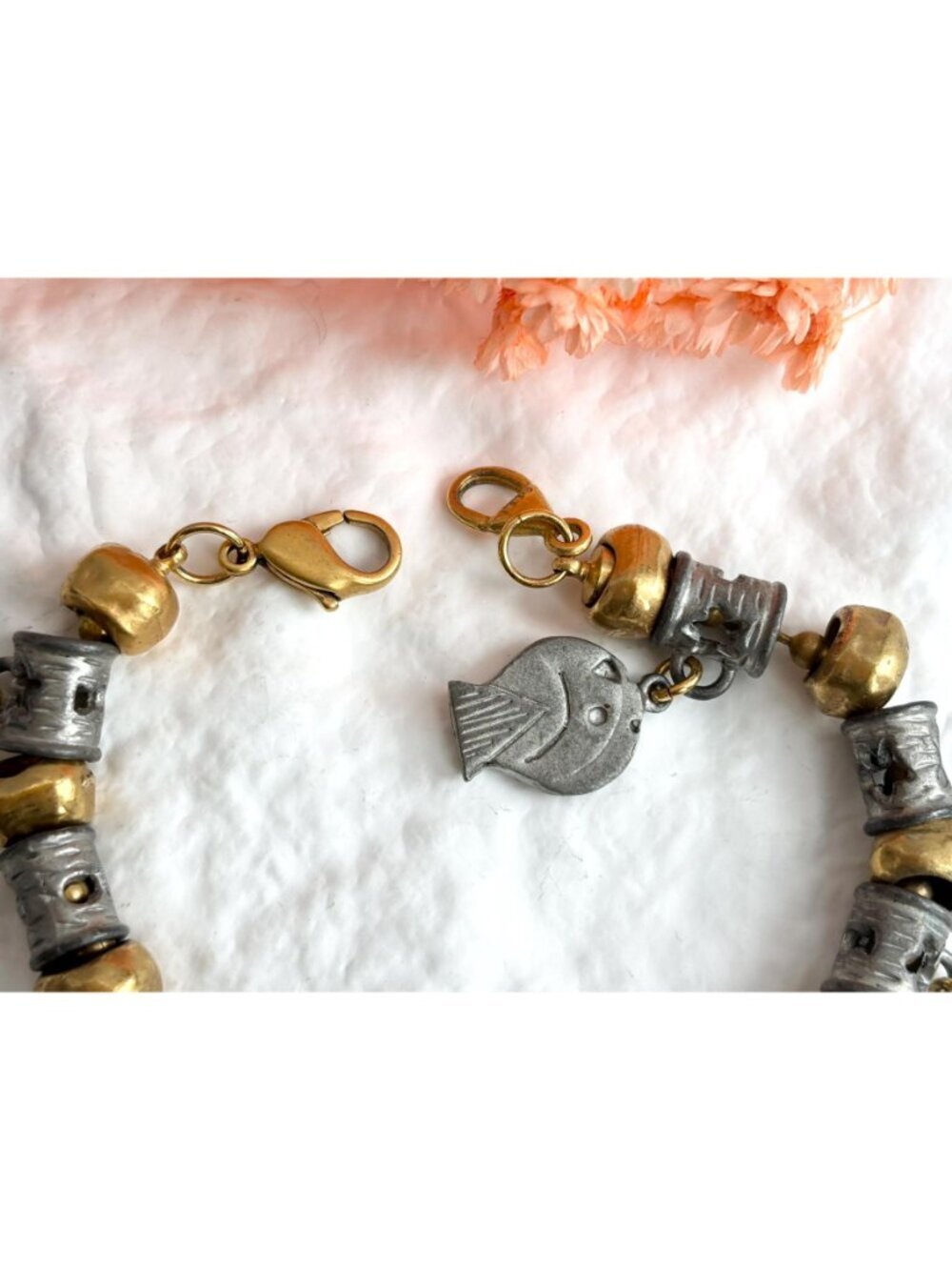 Liz Clairborne Gold & Silver Toned Beaded Terre Earth Medallion Pendant Bracelet - Picture 4 of 16